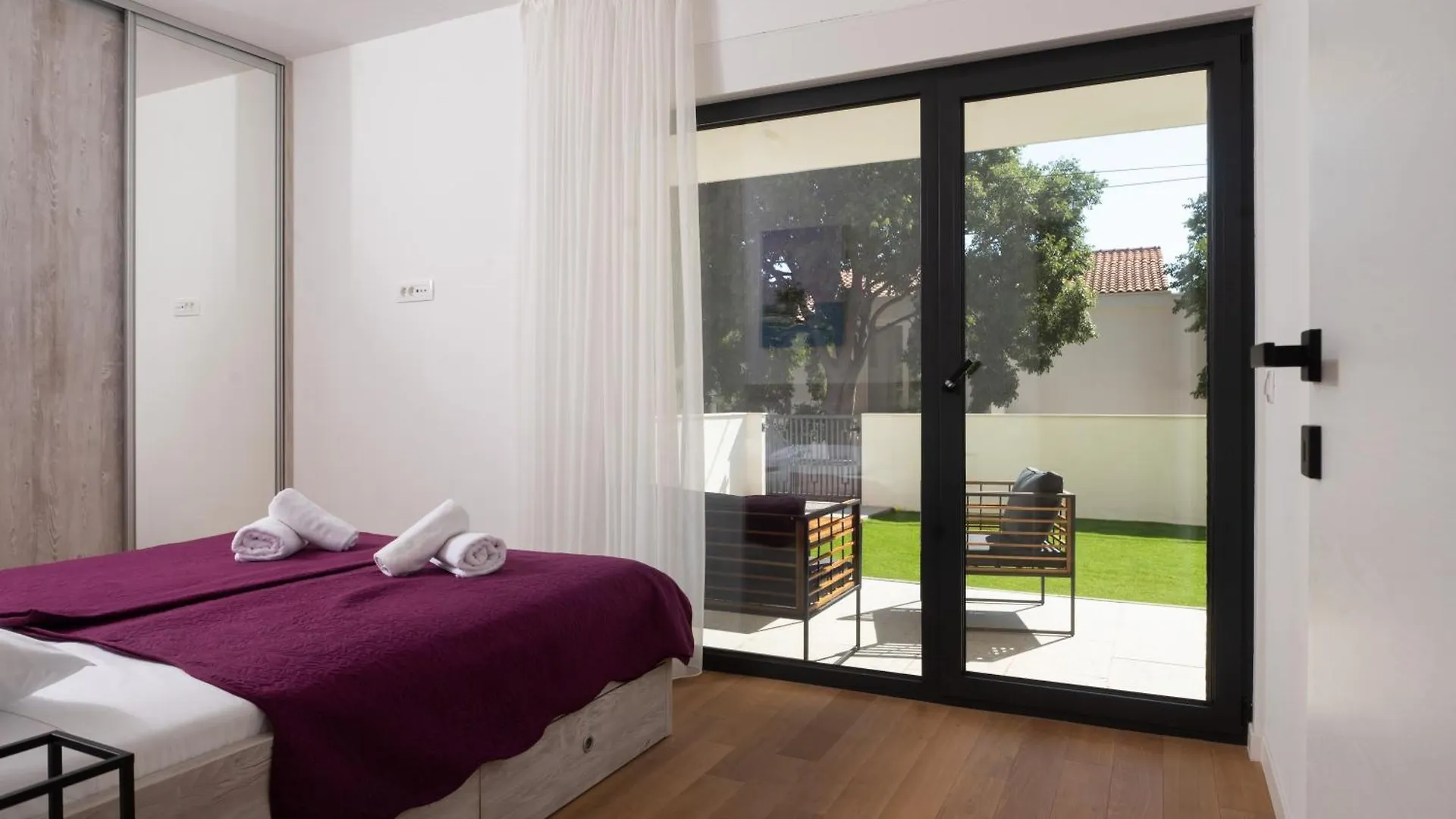 Apartment Mali & Veli Zadar