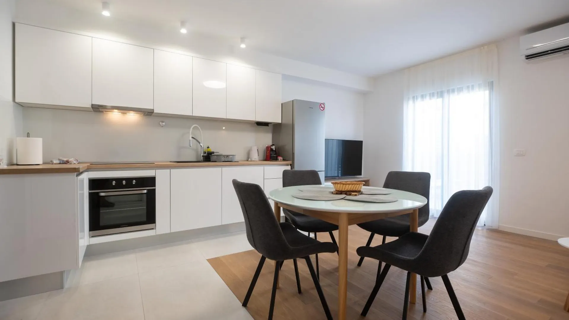 Apartment Mali & Veli Zadar 0*,  Croatia