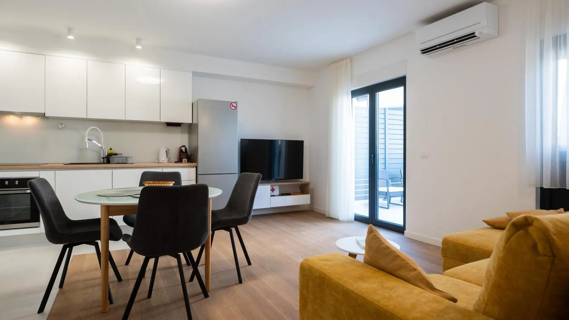 Apartment Mali & Veli Zadar